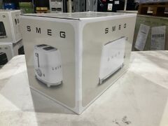 Smeg 50's Retro Style 2 Slice Toaster - White Matte TSF01WHMAU - 6