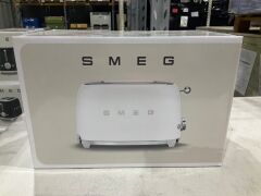 Smeg 50's Retro Style 2 Slice Toaster - White Matte TSF01WHMAU - 2