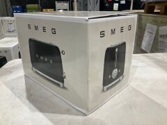 Smeg 50's Retro Style 2 Slice Toaster - Black Matte TSF01BLMAU - 3