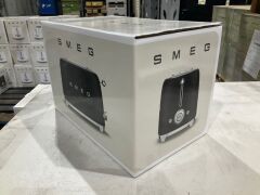 Smeg 50's Retro Style 2 Slice Toaster - Black Matte TSF01BLMAU - 3