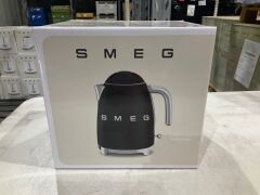 Smeg 50's Retro Style Electric Kettle - Black Matte KLF03BLMAU - 2