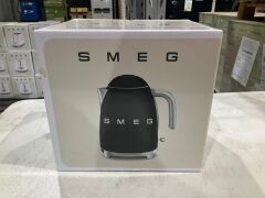 Smeg 50's Retro Style Electric Kettle - Black Matte KLF03BLMAU - 2