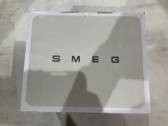 Smeg 50s Retro Style Electric Aesthetic Kettle White Matte KLF03WHMAU - 5