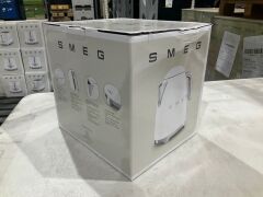 Smeg 50s Retro Style Electric Aesthetic Kettle White Matte KLF03WHMAU - 7