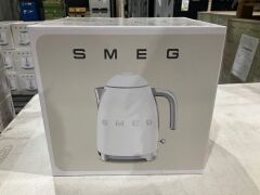 Smeg 50s Retro Style Electric Aesthetic Kettle White Matte KLF03WHMAU - 2