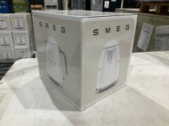 Smeg 50s Retro Style Electric Aesthetic Kettle White Matte KLF03WHMAU - 3