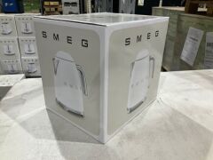 Smeg 50s Retro Style Electric Aesthetic Kettle White Matte KLF03WHMAU - 6