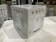 Smeg 50s Retro Style Electric Aesthetic Kettle White Matte KLF03WHMAU - 3