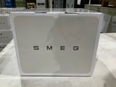 Smeg 50s Retro Style Electric Aesthetic Kettle White Matte KLF03WHMAU - 5