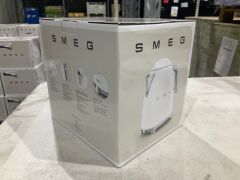 Smeg 50s Retro Style Electric Aesthetic Kettle White Matte KLF03WHMAU - 7