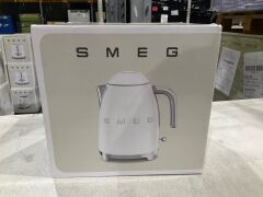 Smeg 50s Retro Style Electric Aesthetic Kettle White Matte KLF03WHMAU - 2