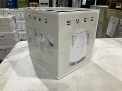 Smeg 50s Retro Style Electric Aesthetic Kettle White Matte KLF03WHMAU - 6