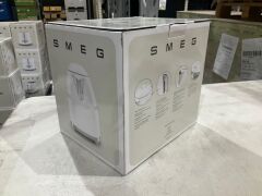 Smeg 50s Retro Style Electric Aesthetic Kettle White Matte KLF03WHMAU - 8