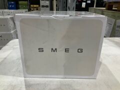 Smeg 50s Retro Style Electric Aesthetic Kettle White Matte KLF03WHMAU - 5