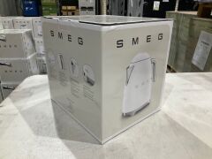 Smeg 50s Retro Style Electric Aesthetic Kettle White Matte KLF03WHMAU - 7