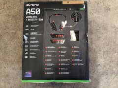 Astro A50 PS4 Wireless Headset with Base Station 939-001673 - 7