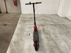 Segway Ninebot D28E Electric Scooter 5467074 - 3