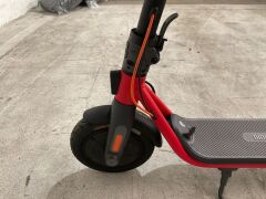 Segway Ninebot D28E Electric Scooter 5467074 - 8