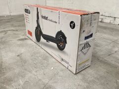 Segway-Ninebot F40A KickScooter 517 - 3