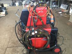 BOC 350 AMP MIG WELDING PLANT Model: Smootharc Advance 350R with Wire Feed Unit - 2