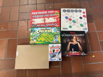 Bundle of Fastrack, Tractor Town Checkers, Folded Space Game Inserts - Above and Be, Dizzle, The Queens Gambit, Lyngk