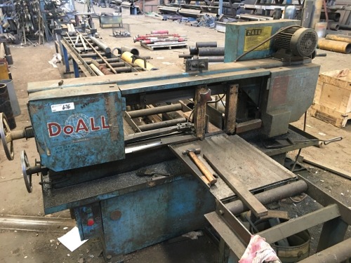 DOALL HEAVY DUTY MOTORISED BANDSAW Model: CE-916M, S/N: 47490160 with 500mm Adjustable Throat