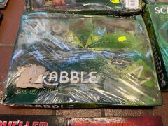 Bundle of Faulty and Damaged Board Games - 23