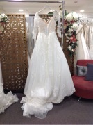 Wedding Gown 9E172 - Size :8 Colour: ivory nude - 2