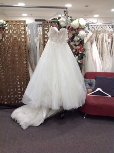 Caprice Abella Bridal Gown E205 - Size :8 Colour: ivory nude