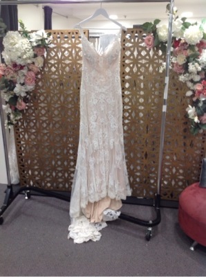 Madison James Wedding Dress MJ405 - Size :10 Colour: ivory champagne
