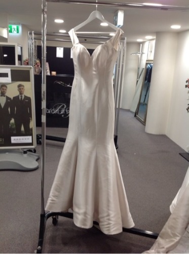 Allure Bridals Bridal Gown 9608 - Size :8 Colour: almond