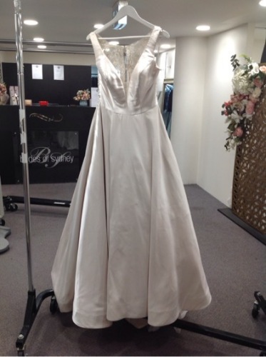 Allure Romance Bridal Gown 3100 - Size :12 Colour: almond ivory nude