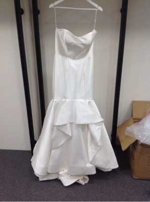 Madison James Bridal Gown Mj320 - Size :12 Colour: ivory