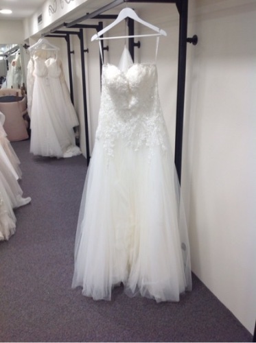 >Madison James Lorelei Wedding Dress Mj804 - Size :14 Colour: ivory nude