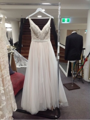 Madison James Wedding Dress Mj209 - Size :8 Colour: champagne ivory sand