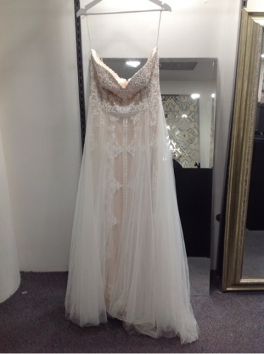 Allure Bridal Gown 9523L - Size :16 Colour: champagne ivory