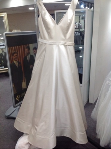 Allure Romance Bridal Gown 3201 - Size :22 Colour: champagne