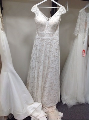 Allure Romance Bridal Gown 3312 - Size :14 Colour: almond/champagne
