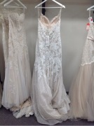 Allure Bridal Gown 9613 - Size :10 Colour: 1647 - 2