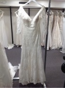 Allure Bridal Gown 9472 - Size :16 Colour: ivory