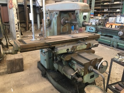 1981 CHINESE HORIZONTAL MILLING MACHINE Model: X63W, S/N: 810495