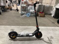 Segway-Ninebot F40A KickScooter 517 - 4