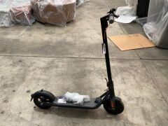 Segway Ninebot F30 Electric Scooter 5177214 - 4