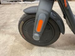 Segway Ninebot F30 Electric Scooter 5177214 - 8