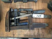4 Assorted Quick Set Clamps