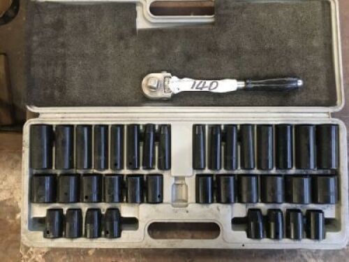 Heavy Duty Metric/Imperial Socket Set in Case