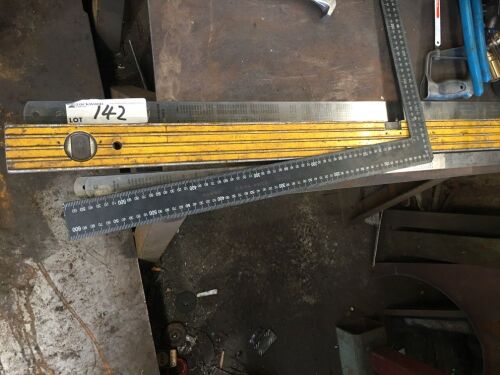 1.2m Spirit Level and Quantity Assorted Engineers Rulers