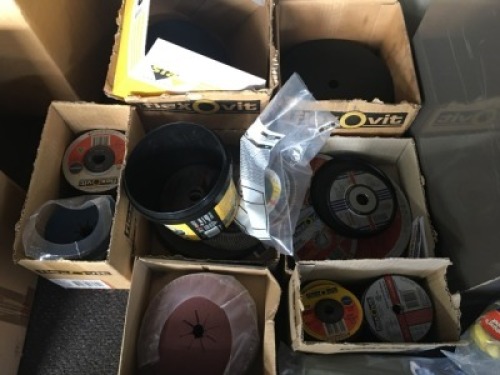 Large Quantity Assorted Sanding Discs, Grinding Discs etc