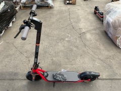 Segway Ninebot D28E Electric Scooter 5467074 - 3