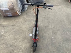 Segway Ninebot D28E Electric Scooter 5467074 - 6